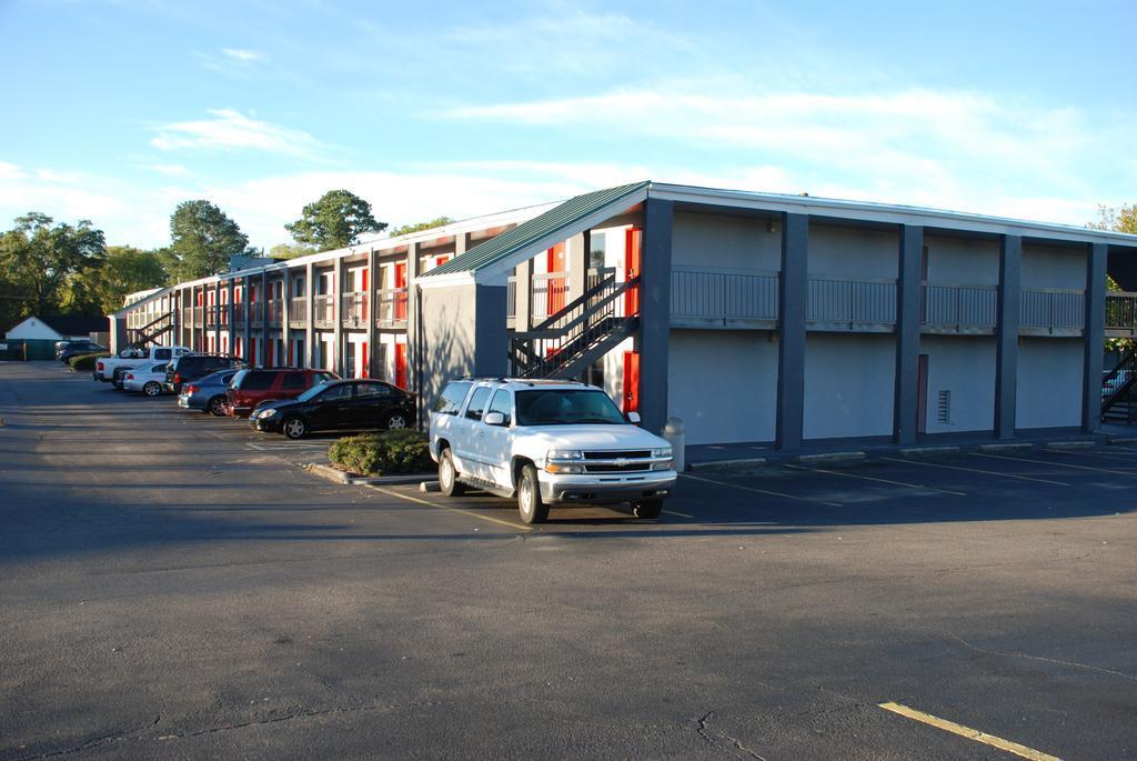 Econo Lodge - Oxmoor Birmingham  Kültér fotó