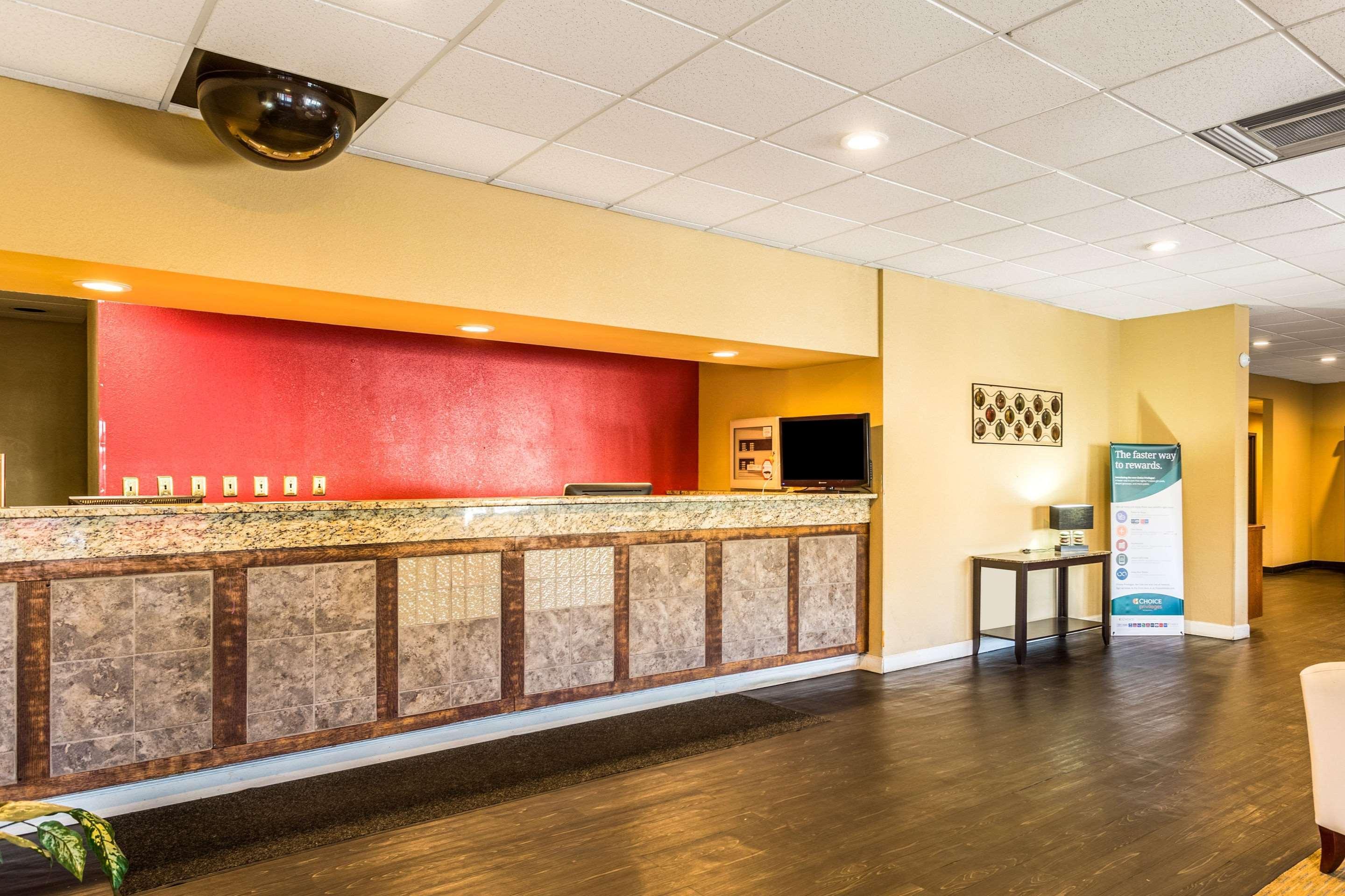 Econo Lodge - Oxmoor Birmingham  Kültér fotó