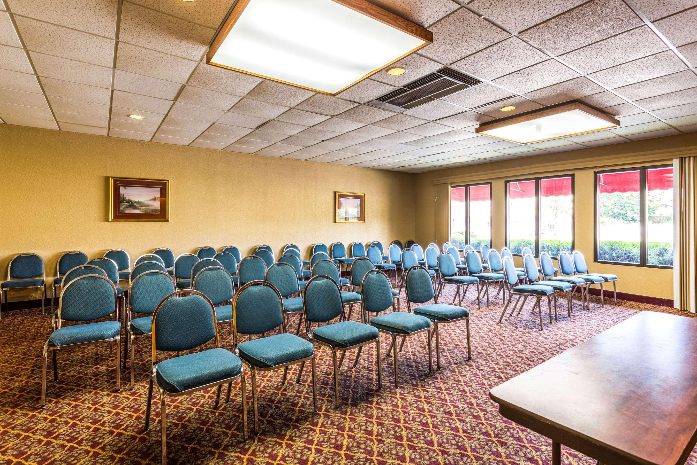 Econo Lodge - Oxmoor Birmingham  Kültér fotó