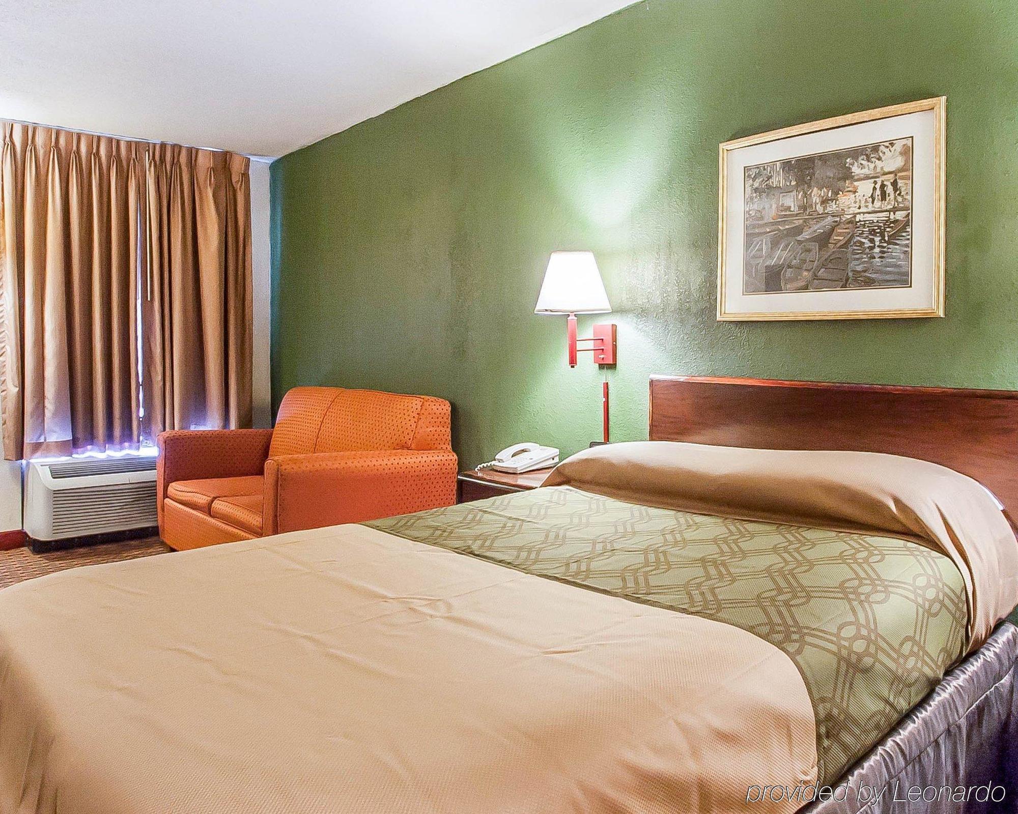 Econo Lodge - Oxmoor Birmingham  Kültér fotó