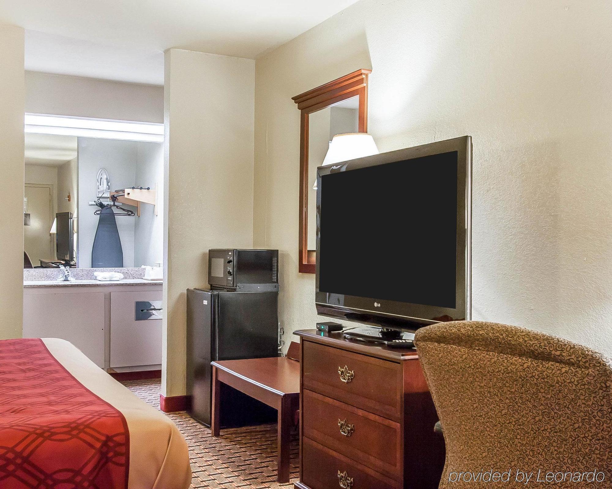 Econo Lodge - Oxmoor Birmingham  Kültér fotó